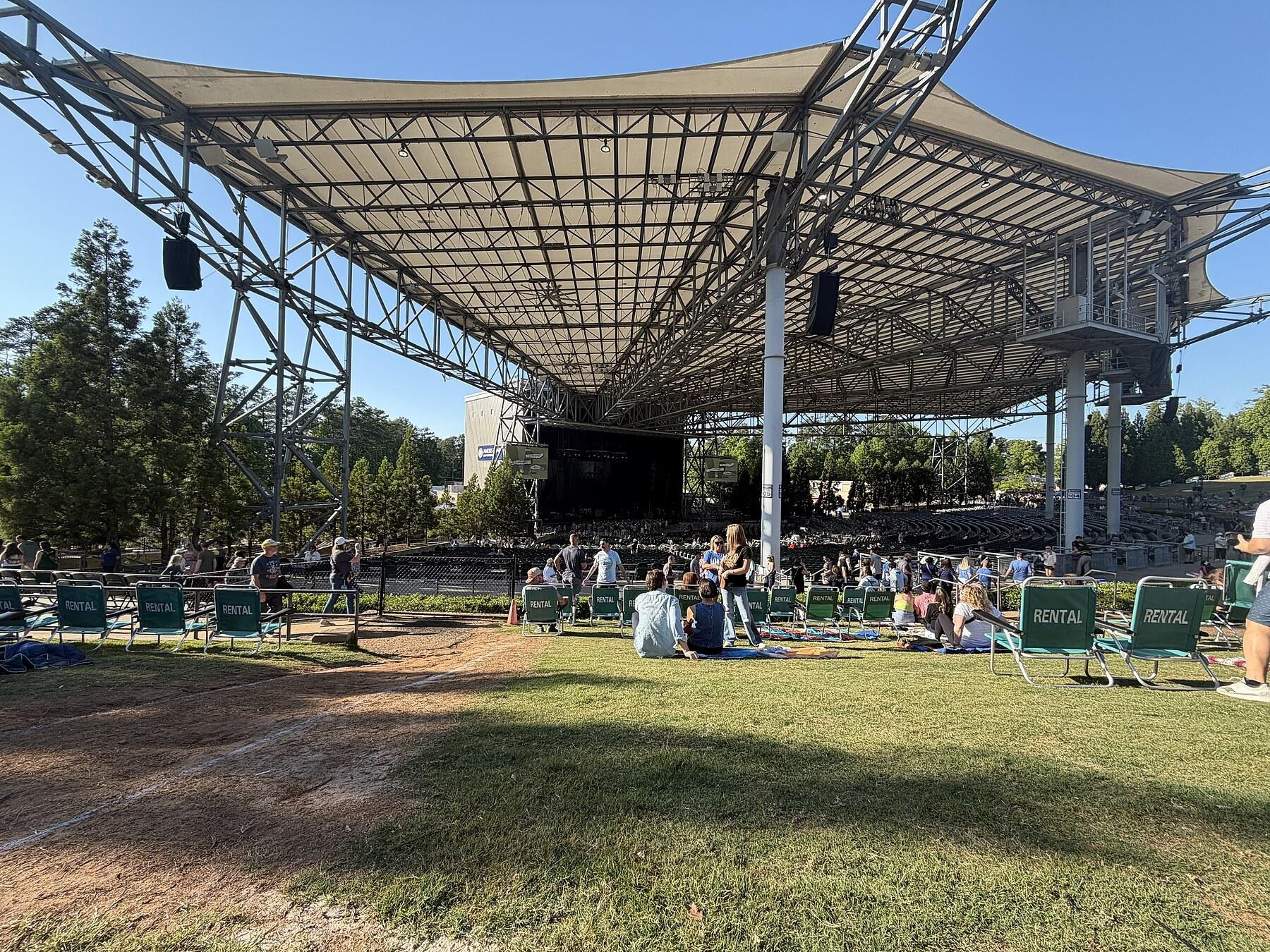 Hear Live Music
