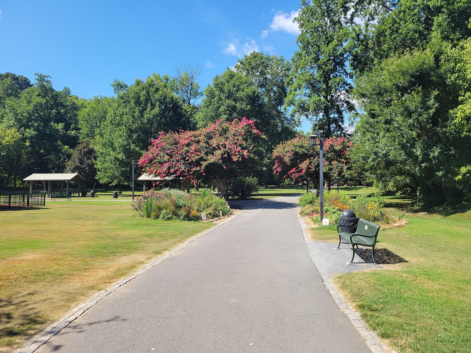 Explore East Cobb Park